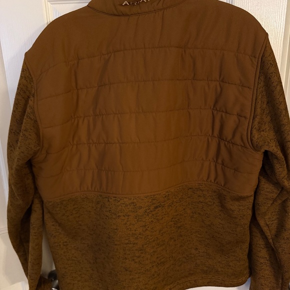 Ariat Caldwell Logo 1/4 Zip Sweater - Picture 5 of 6